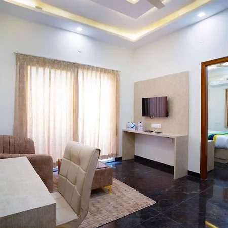 Treebo Galaxy Kings Suites, Hebbal
